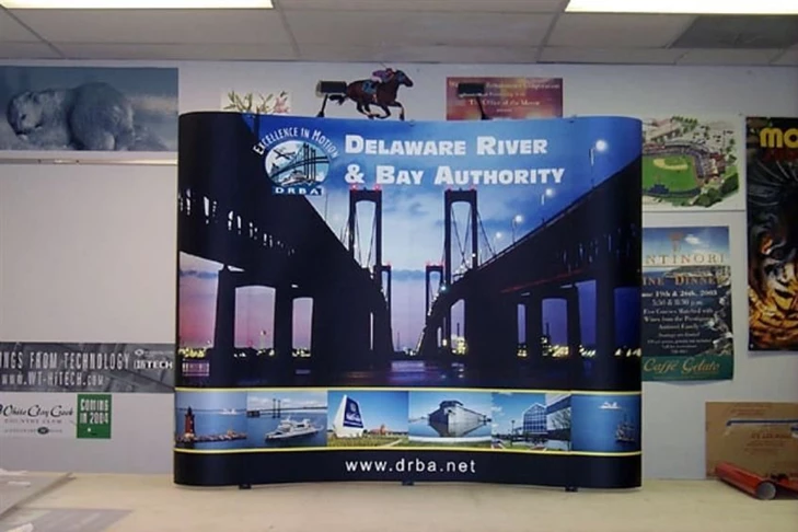 Magnetic popup display system